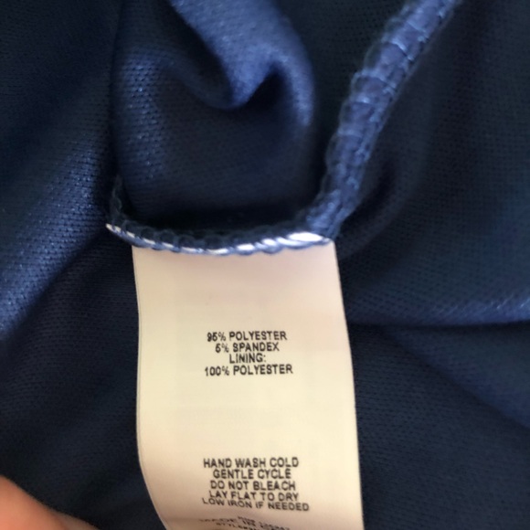 AVA & GRACE LIKE NEW TOP/LINED INSIDE,SILVER BUTTONS CLOSURE/ 3/4 ROLL SLEEVES - Picture 6 of 8